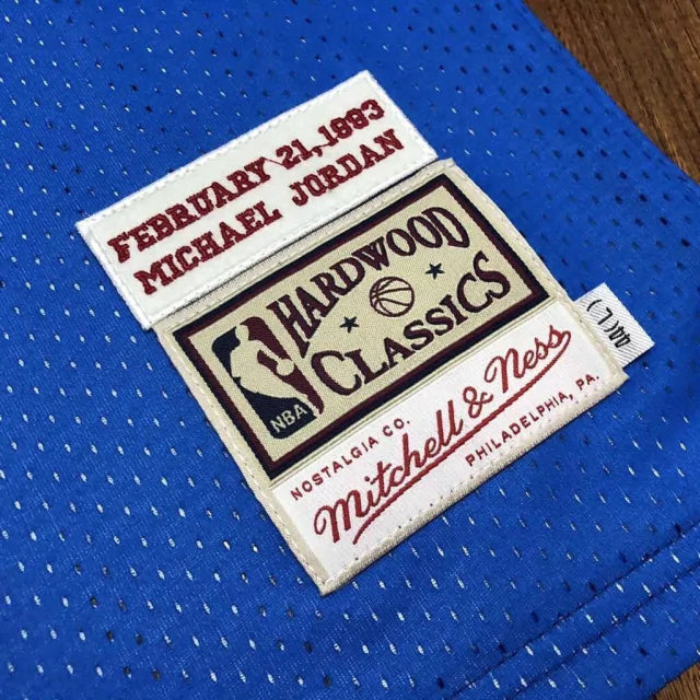 Regata NBA Chicago Bulls Retrô 1993 Mitchell & Ness Authentic Jordan 23 - Azul