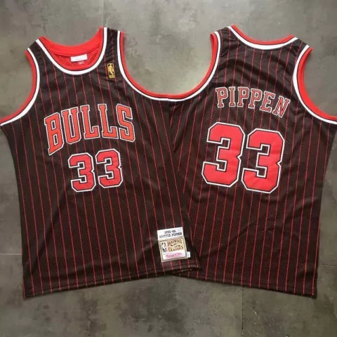 Regata NBA Chicago Bulls Retrô 1997 - 1998 Mitchell & Ness Authentic Pippen 33 - Preta e Vermelha