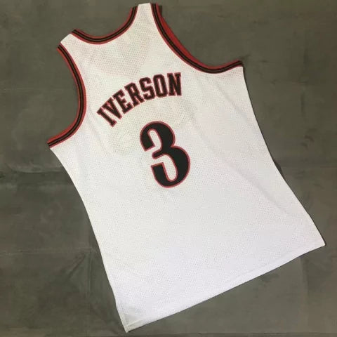 Regata NBA Philadelphia 76ers Retrô 1997 - 1998 Nike Authentic Iverson 3 - Branca