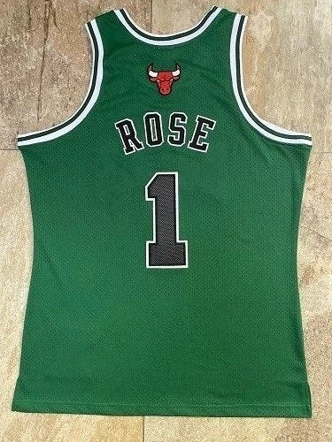 Regata NBA Chicago Bulls Retrô 2008 - 2009 Mitchell & Ness Authentic Rose 1 - Verde