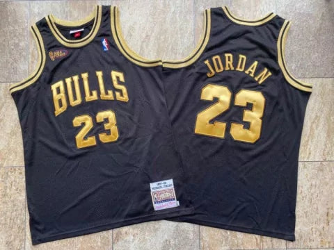 Regata NBA Chicago Bulls Retrô 1997 - 1998 Mitchell & Ness Authentic Jordan 23 - Preta