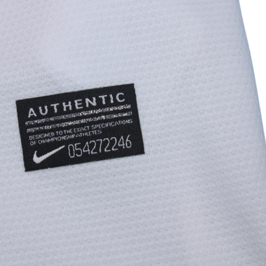 Camisa Manchester United Away 12/14 - Versão Retrô "Van Persie" Nº 20 - Imagem 5