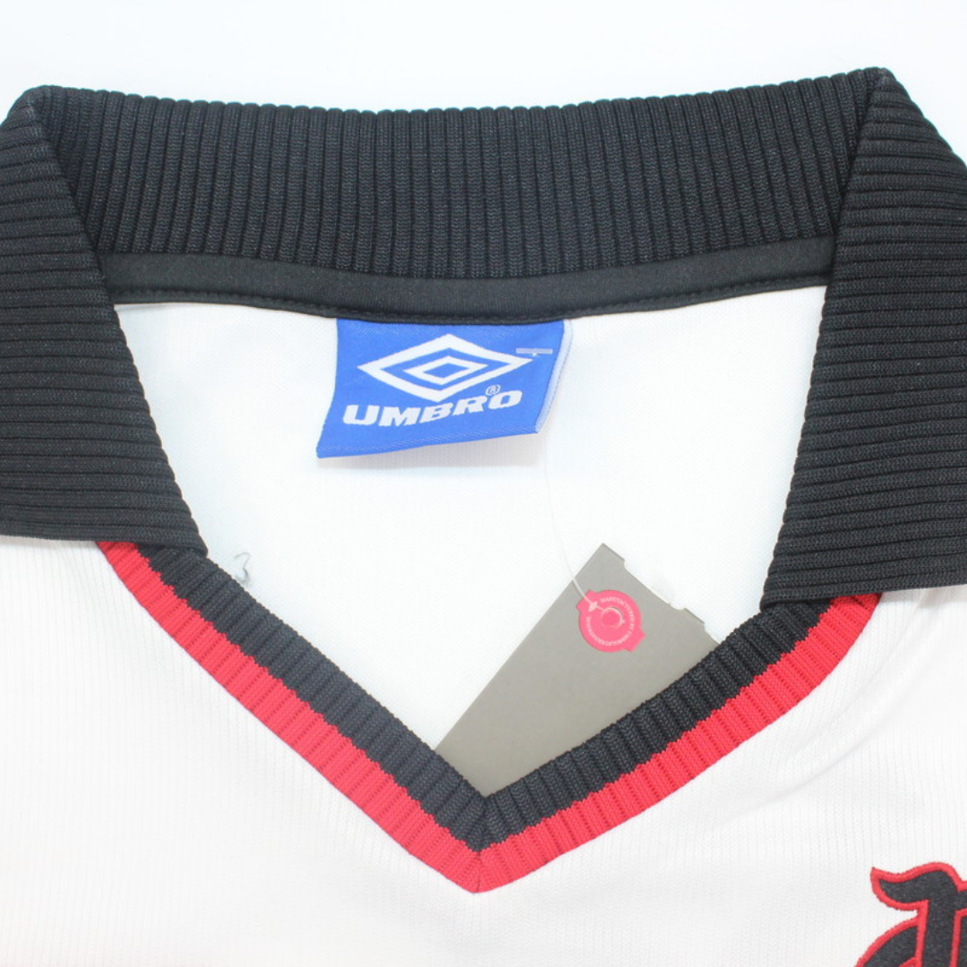 Camisa Flamengo Away 1999 - Versão Retrô - Imagem 8