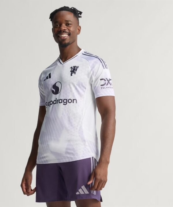 Camisa Manchester United 2025/26 II