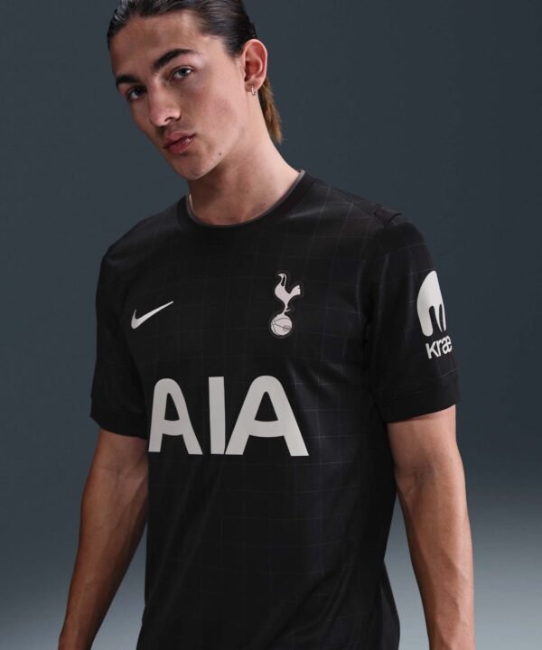 Camisa Tottenham 2025/26 II