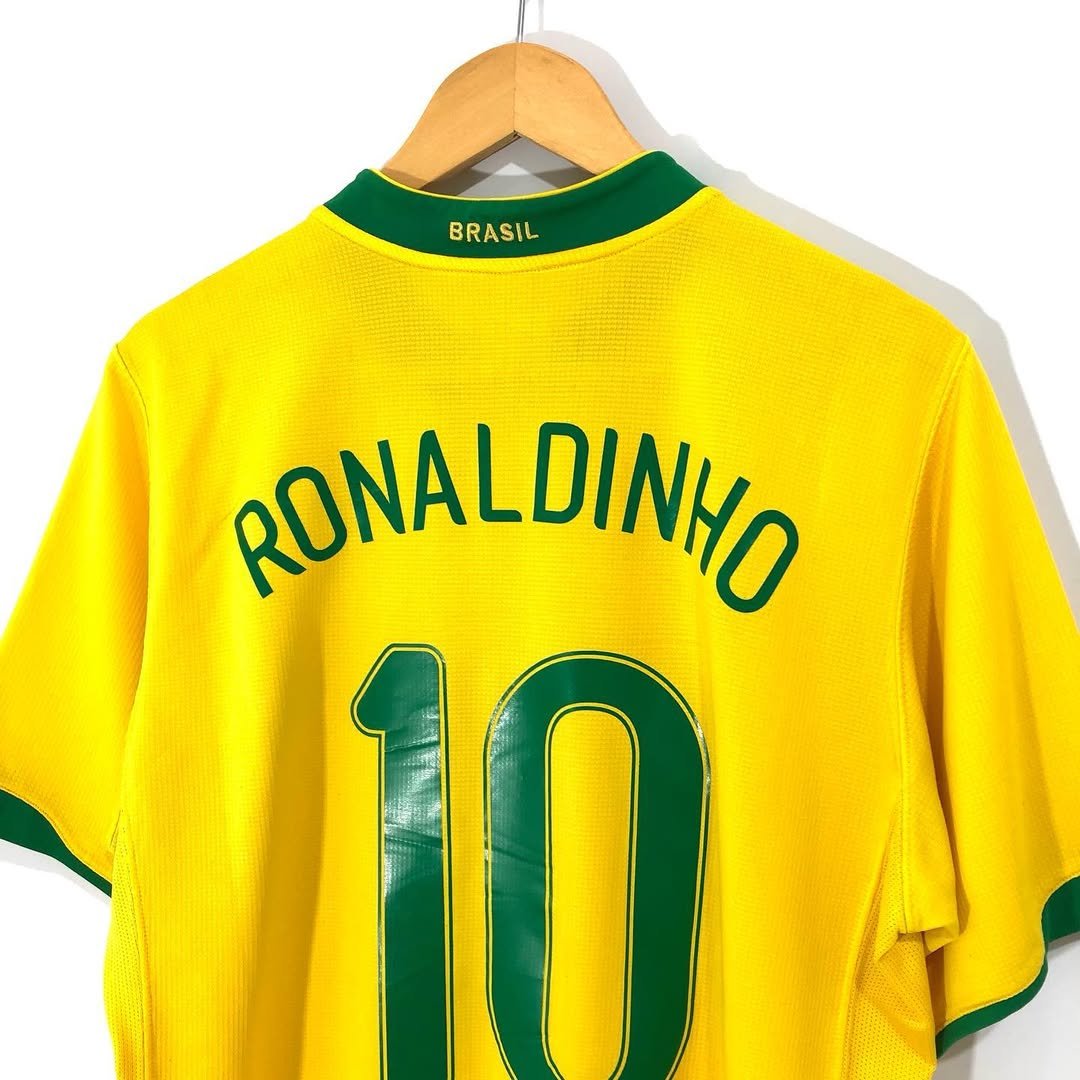 Camisa Retrô Brasil 2006/2008 Home Ronaldinho - Imagem 7