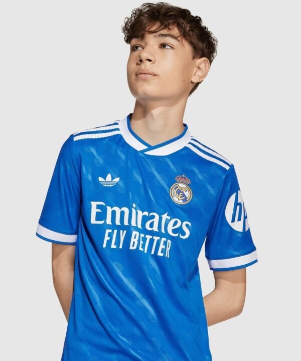 Conjunto Infantil Real Madrid 2025/26 III
