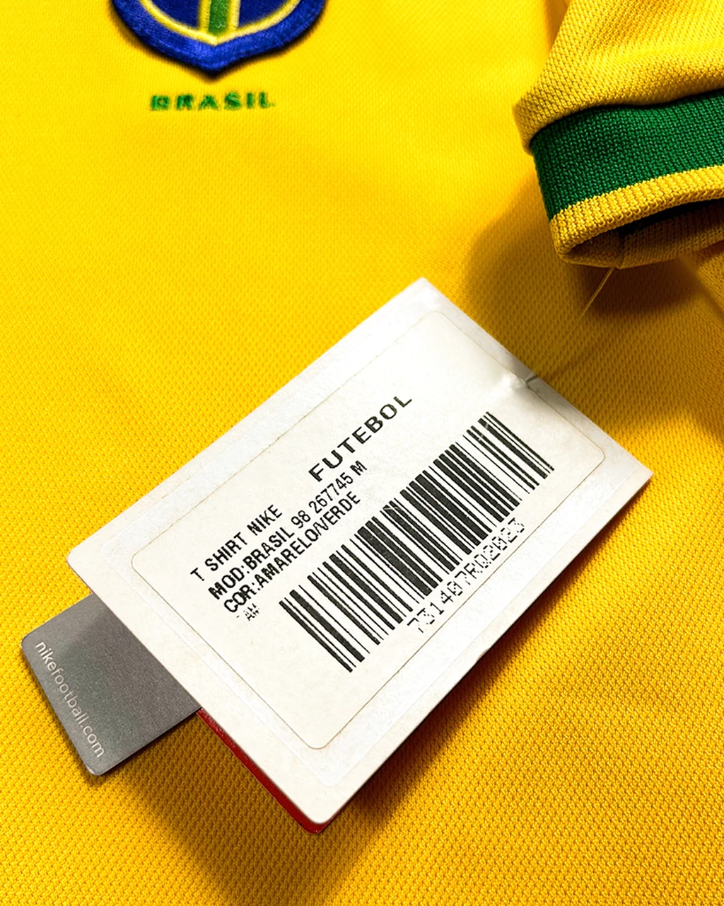 Camisa Retrô Seleção Brasileira 1998 Ronaldo Nº 9 Copa Do Mundo - Reedição - Imagem 8